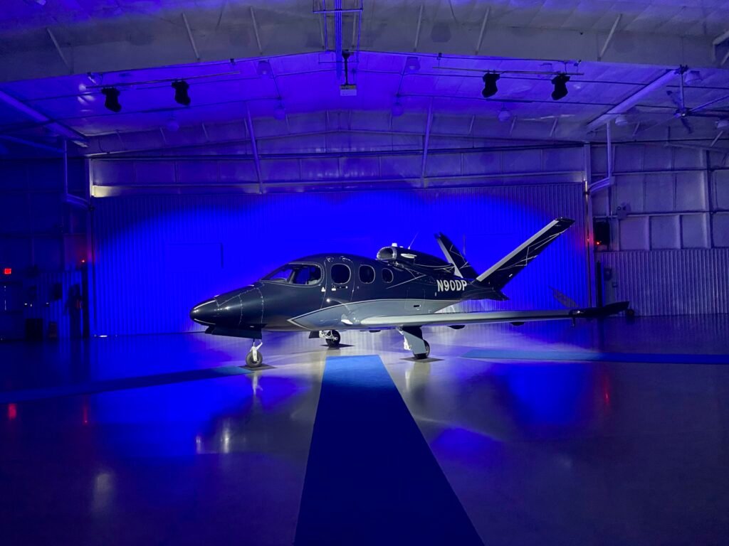 Cirrus G2+ Vision Jet Delivery Experience